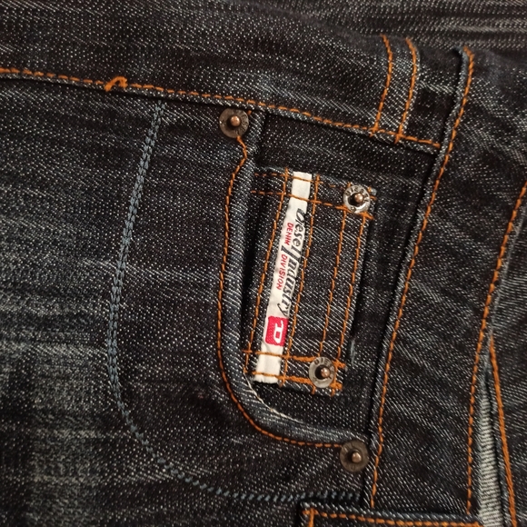 DIESEL Kratt Button Fly Denim Jeans Made in Italy Mens 32x30 Blue 100% Cotton ~ - Picture 9 of 16